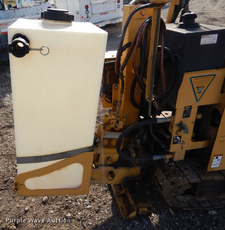 image for item JL9799 1995 Vermeer Navigator D4/6  directional boring unit