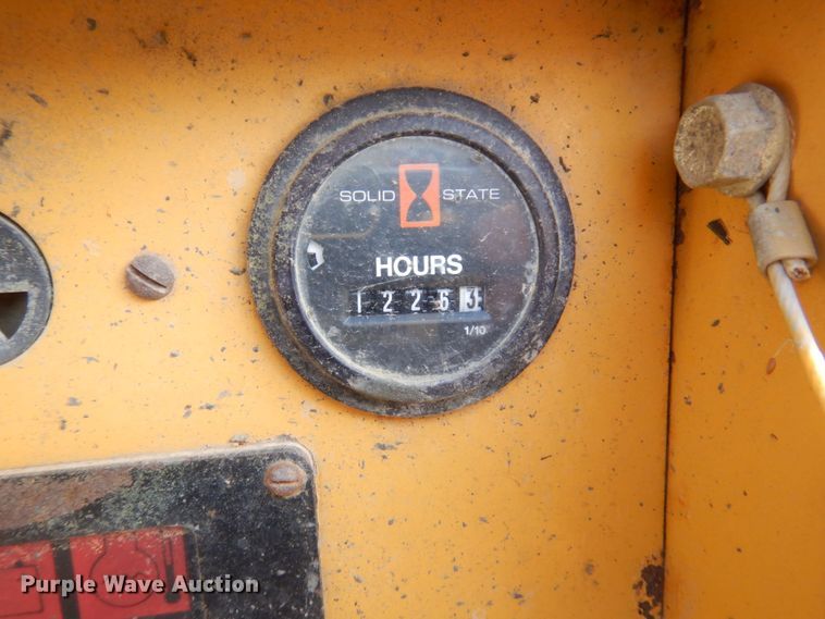 image for item JL9799 1995 Vermeer Navigator D4/6  directional boring unit