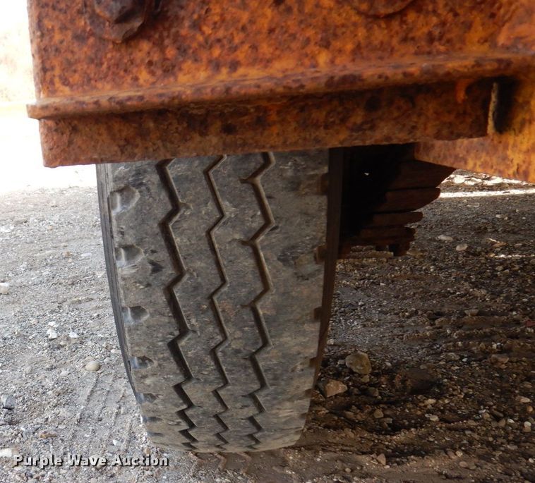 image for item JL9799 1995 Vermeer Navigator D4/6  directional boring unit