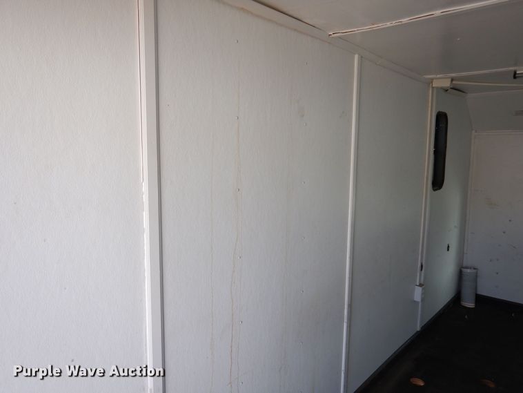 image for item JL9801 2002 Chevrolet Express G3500  fiber optic splicing truck