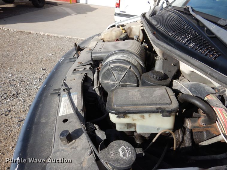 image for item JL9801 2002 Chevrolet Express G3500  fiber optic splicing truck