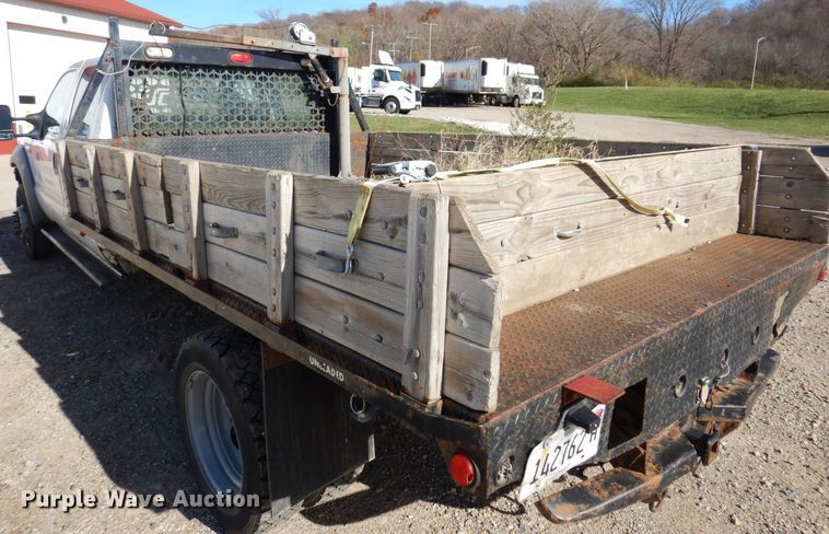 image for item JL9805 2005 Ford F550 Super Duty XL  Crew Cab flatbed truck