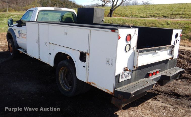 image for item JL9806 2007 Ford F450 Super Duty XL  utility / service truck