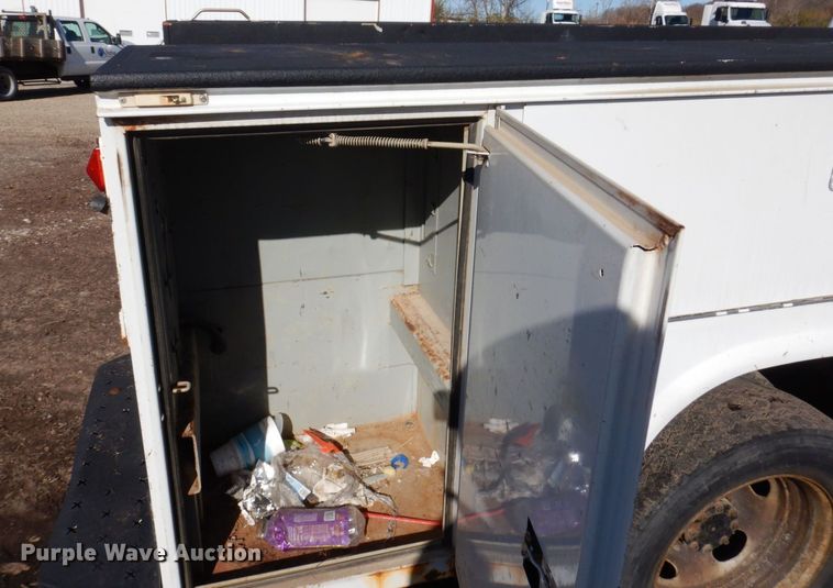 image for item JL9806 2007 Ford F450 Super Duty XL  utility / service truck