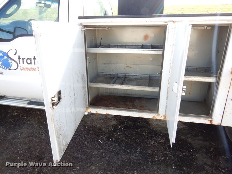 image for item JL9806 2007 Ford F450 Super Duty XL  utility / service truck