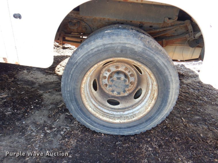 image for item JL9806 2007 Ford F450 Super Duty XL  utility / service truck