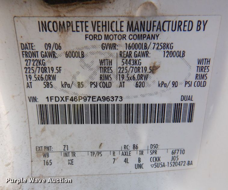 image for item JL9806 2007 Ford F450 Super Duty XL  utility / service truck