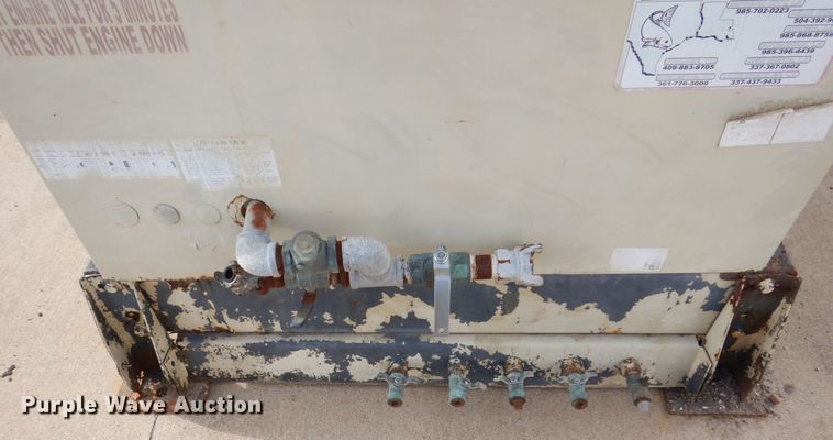 image for item JL9809 2006 Ingersoll Rand XP375WCU  air compressor