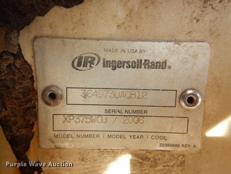 image for item JL9809 2006 Ingersoll Rand XP375WCU  air compressor