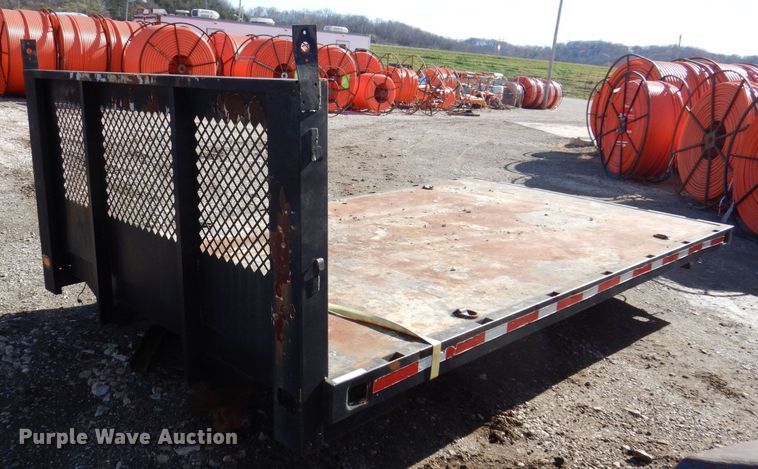 image for item JL9810 Dump flatbed