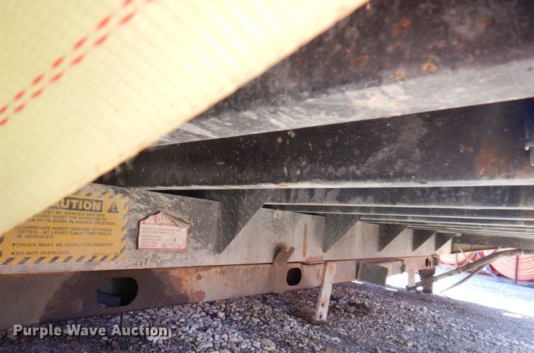 image for item JL9810 Dump flatbed