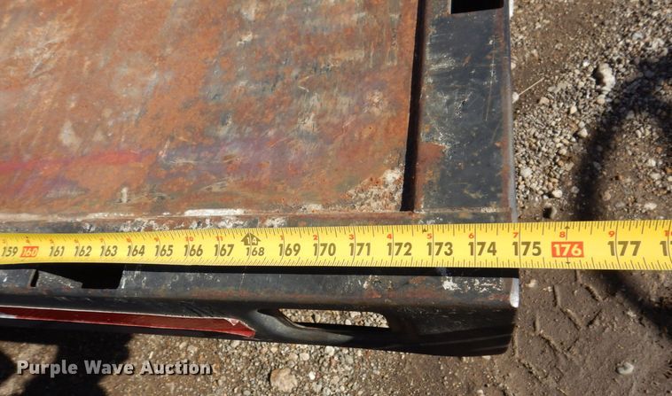 image for item JL9810 Dump flatbed