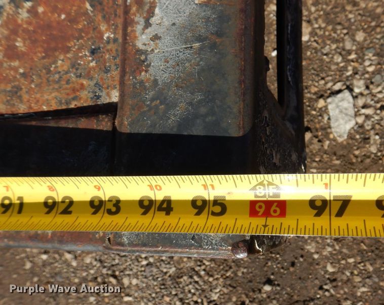 image for item JL9810 Dump flatbed