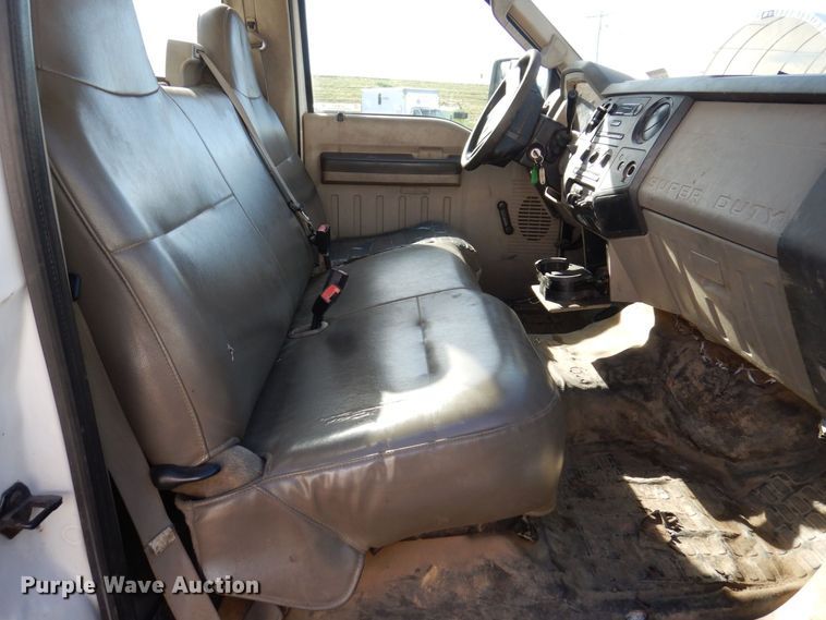 image for item JL9812 2008 Ford F450 Super Duty XL  utility / service truck