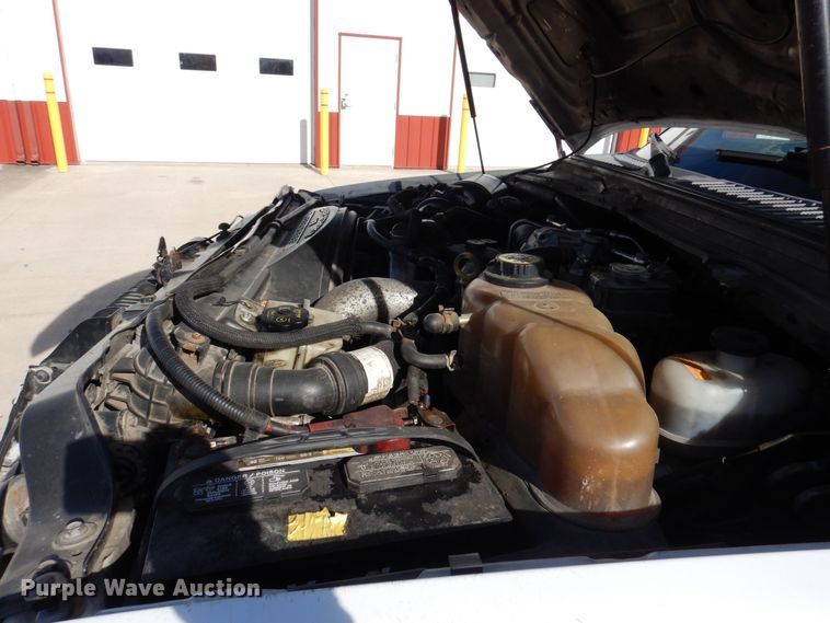 image for item JL9812 2008 Ford F450 Super Duty XL  utility / service truck