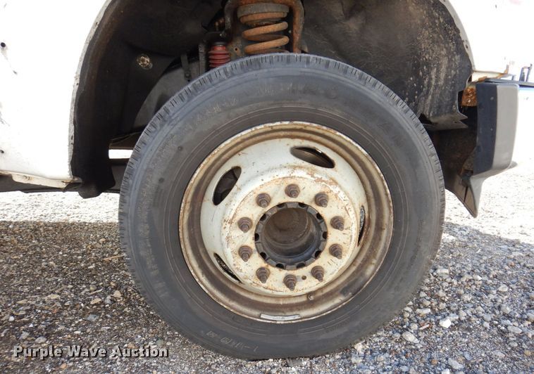 image for item JL9812 2008 Ford F450 Super Duty XL  utility / service truck