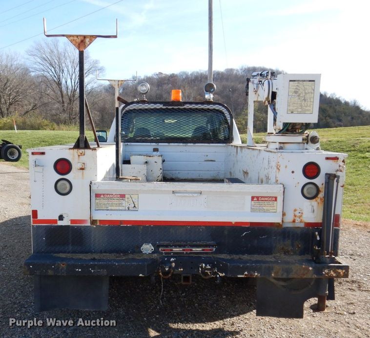 image for item JL9814 2008 Ford F550 Super Duty XL  utility / service truck