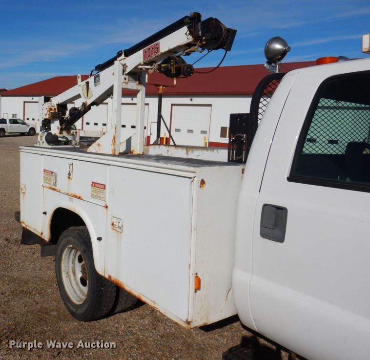 image for item JL9814 2008 Ford F550 Super Duty XL  utility / service truck