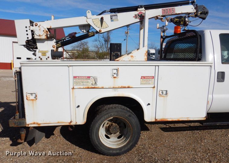 image for item JL9814 2008 Ford F550 Super Duty XL  utility / service truck