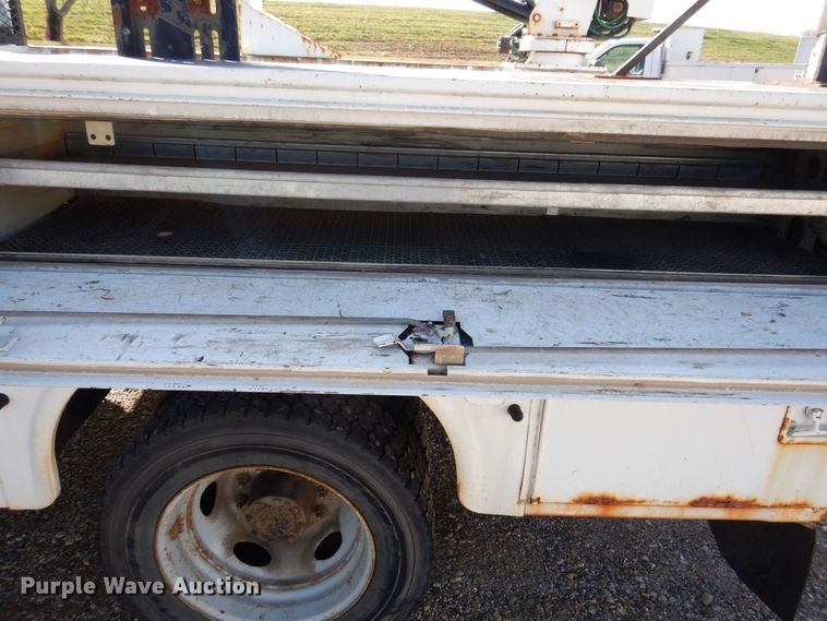 image for item JL9814 2008 Ford F550 Super Duty XL  utility / service truck