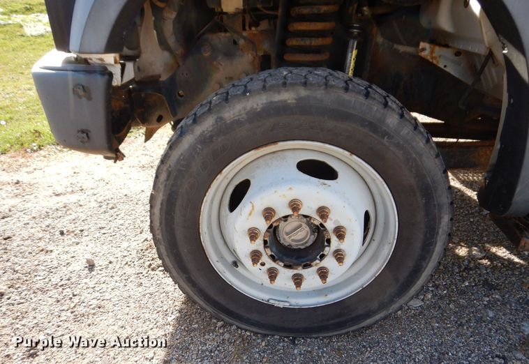 image for item JL9814 2008 Ford F550 Super Duty XL  utility / service truck