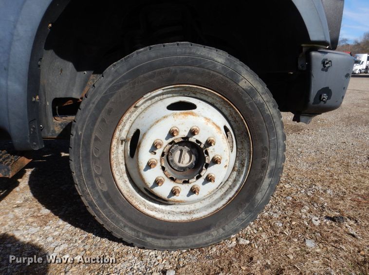 image for item JL9814 2008 Ford F550 Super Duty XL  utility / service truck