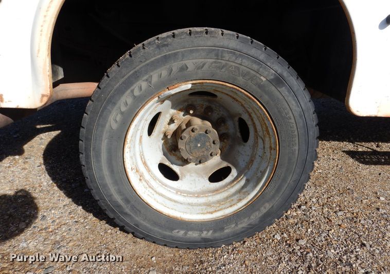 image for item JL9814 2008 Ford F550 Super Duty XL  utility / service truck