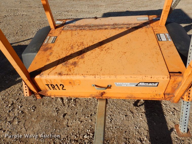 image for item JL9815 (3) arrow board trailers