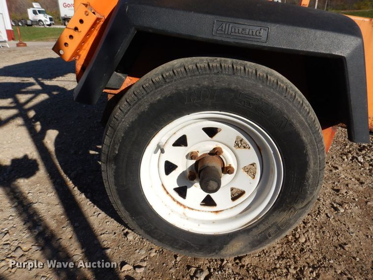 image for item JL9815 (3) arrow board trailers