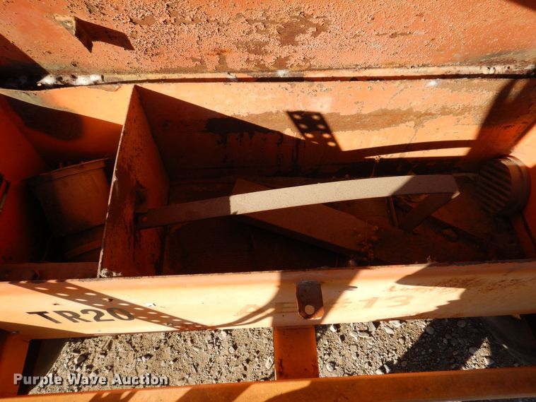 image for item JL9815 (3) arrow board trailers