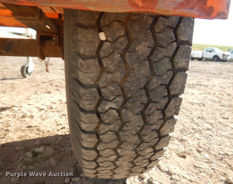 image for item JL9815 (3) arrow board trailers