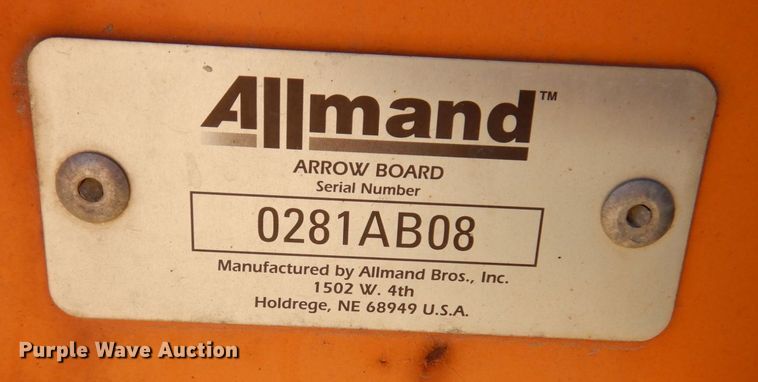 image for item JL9815 (3) arrow board trailers