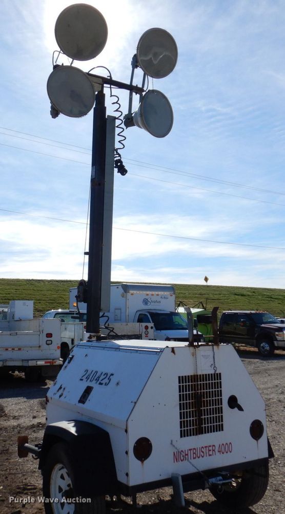 image for item JL9818 1999 Magnum 4060IMH  light plant