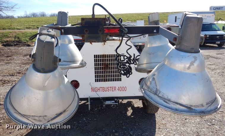 image for item JL9818 1999 Magnum 4060IMH  light plant