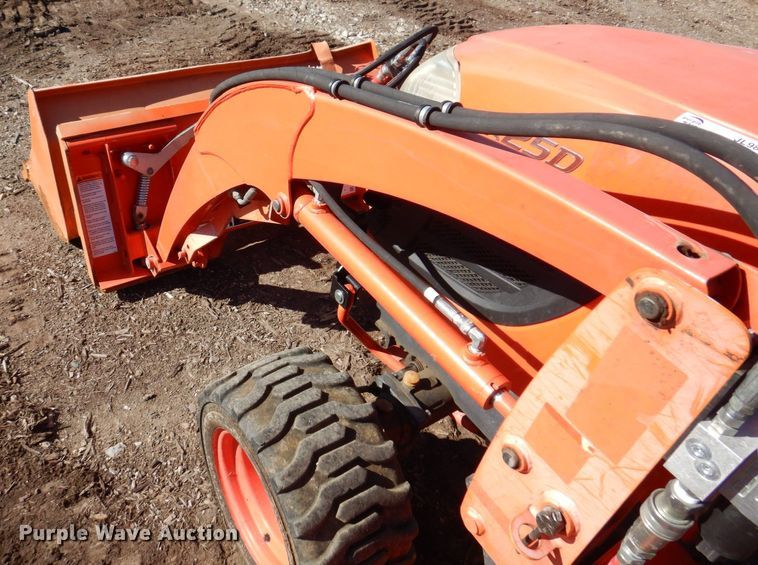 image for item JL9822 2014 Kubota BX25DLB  MFWD tractor