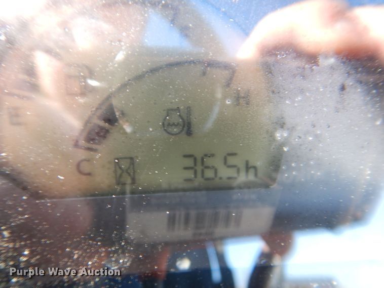 image for item JL9822 2014 Kubota BX25DLB  MFWD tractor