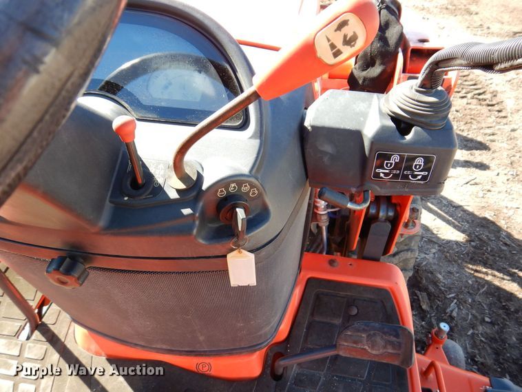 image for item JL9822 2014 Kubota BX25DLB  MFWD tractor