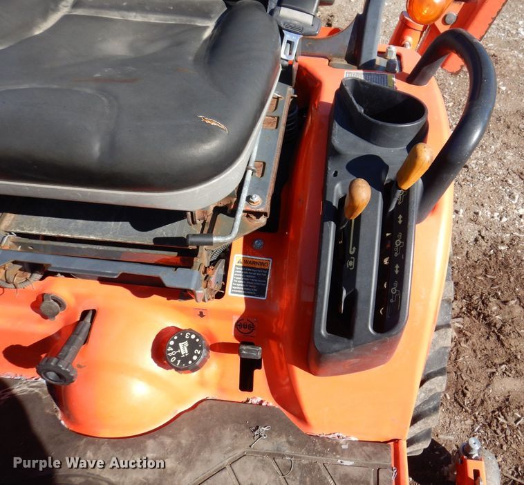 image for item JL9822 2014 Kubota BX25DLB  MFWD tractor