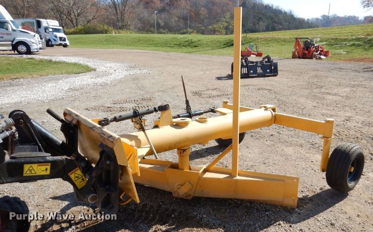 image for item JL9824 83"W compact utility loader grader