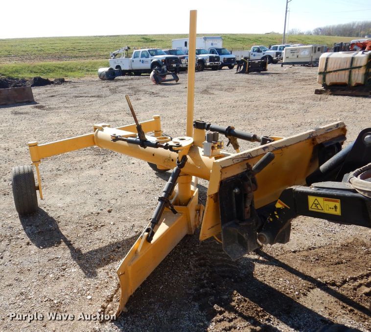 image for item JL9824 83"W compact utility loader grader