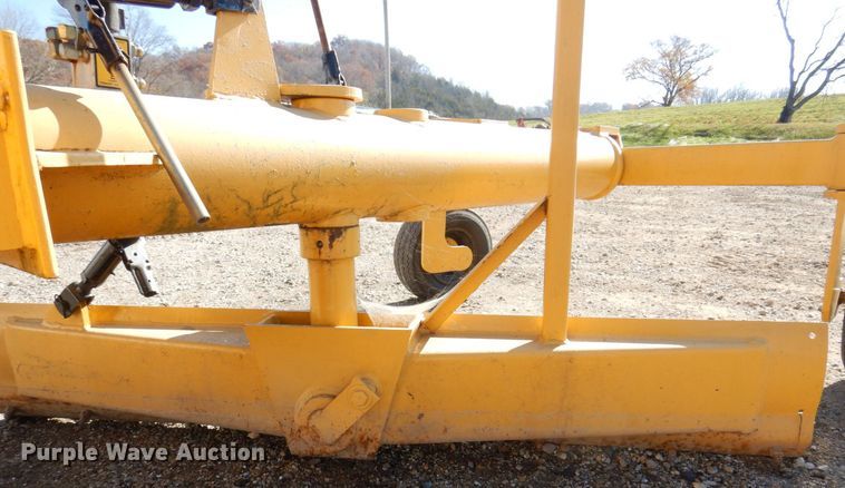 image for item JL9824 83"W compact utility loader grader