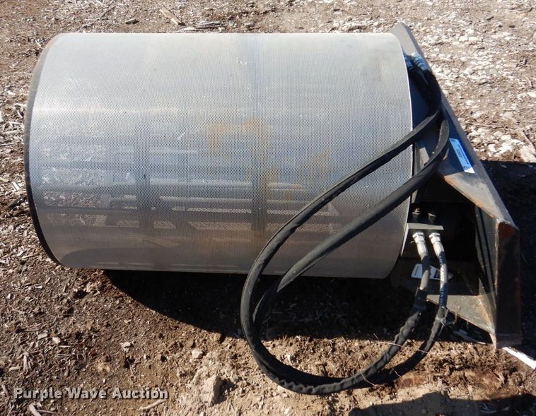 image for item JL9825 Wolverine  skid steer trommel screen