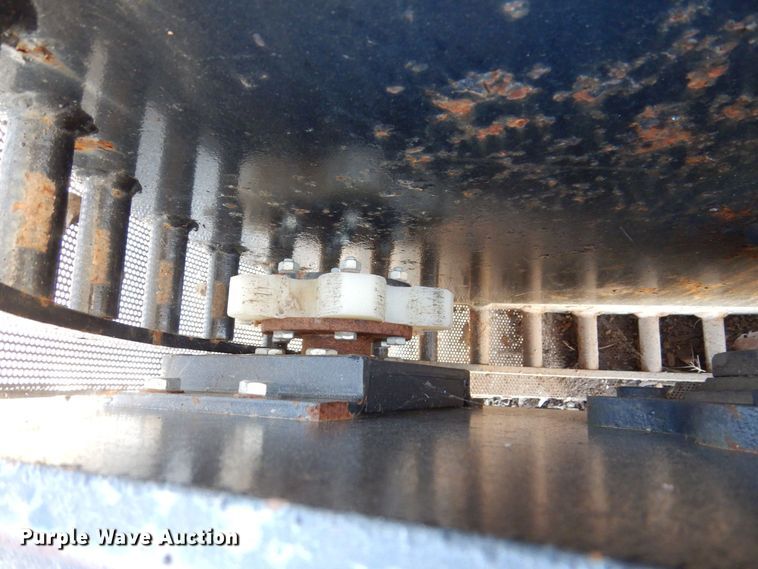 image for item JL9825 Wolverine  skid steer trommel screen