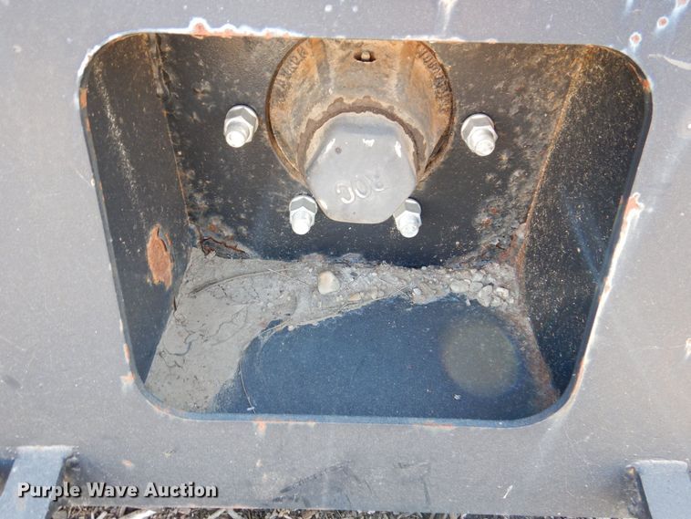 image for item JL9825 Wolverine  skid steer trommel screen