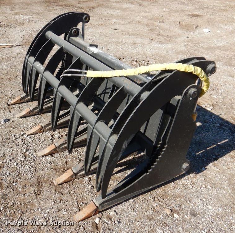 image for item JL9826 66"W skid steer grapple bucket
