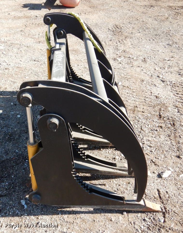 image for item JL9826 66"W skid steer grapple bucket