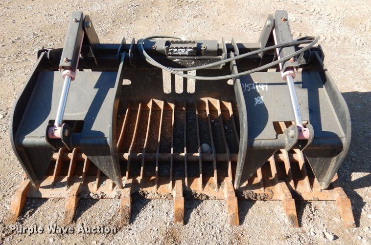 image for item JL9829 72"W skid steer grapple bucket