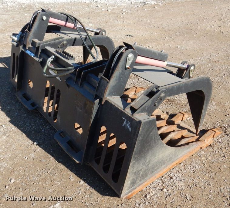 image for item JL9829 72"W skid steer grapple bucket