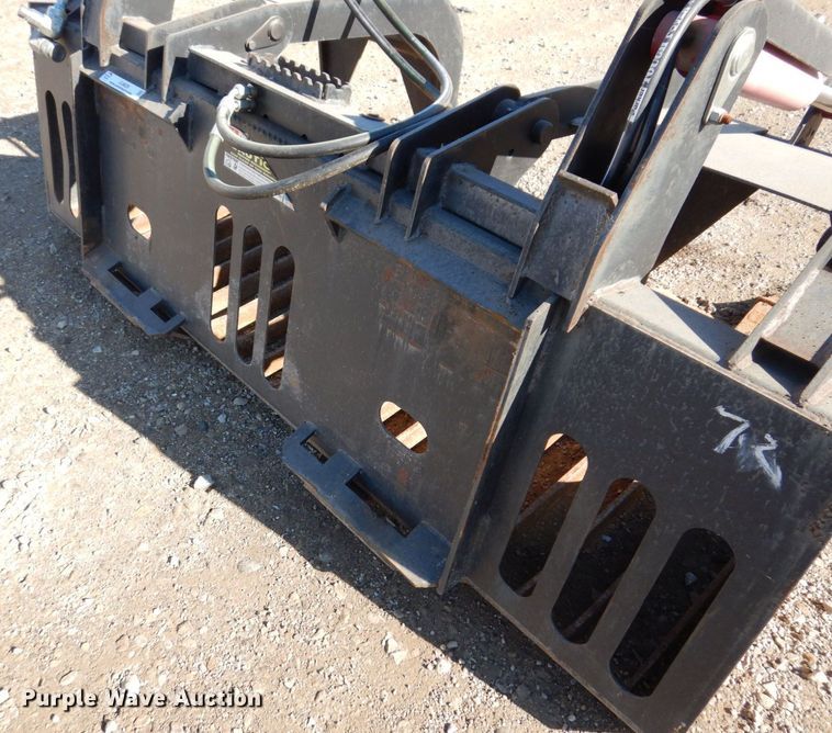 image for item JL9829 72"W skid steer grapple bucket