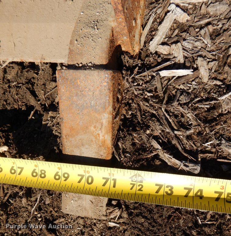 image for item JL9830 71"W skid steer bucket